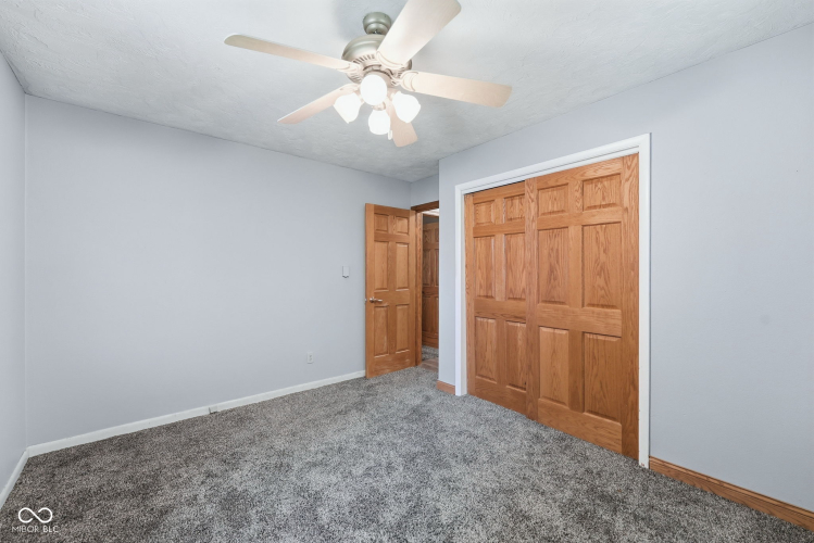 Listing Image 28