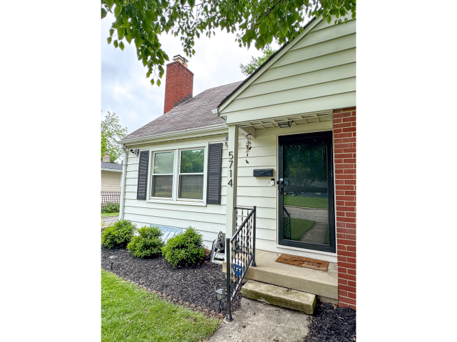 Listing Image 26
