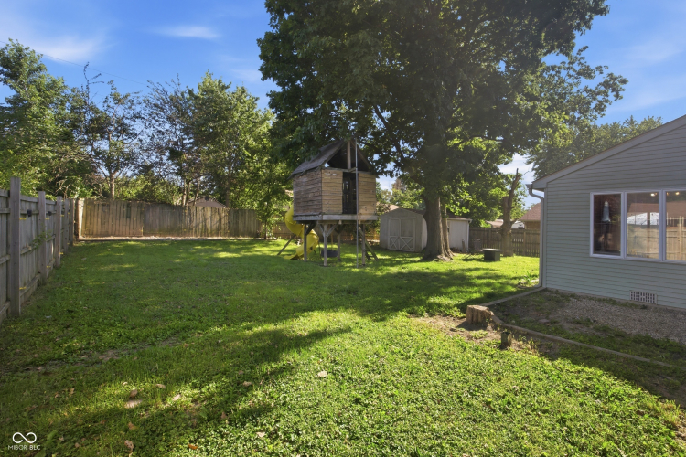 Listing Image 38