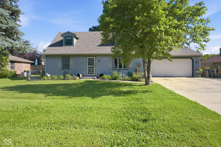 Listing Image 5