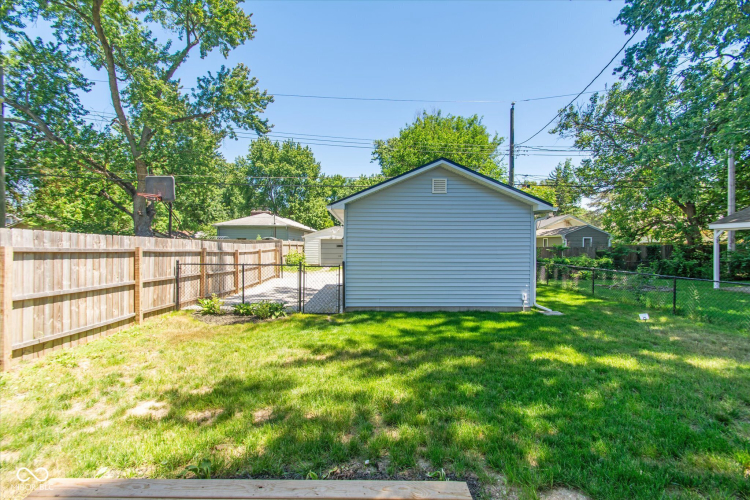 Listing Image 19