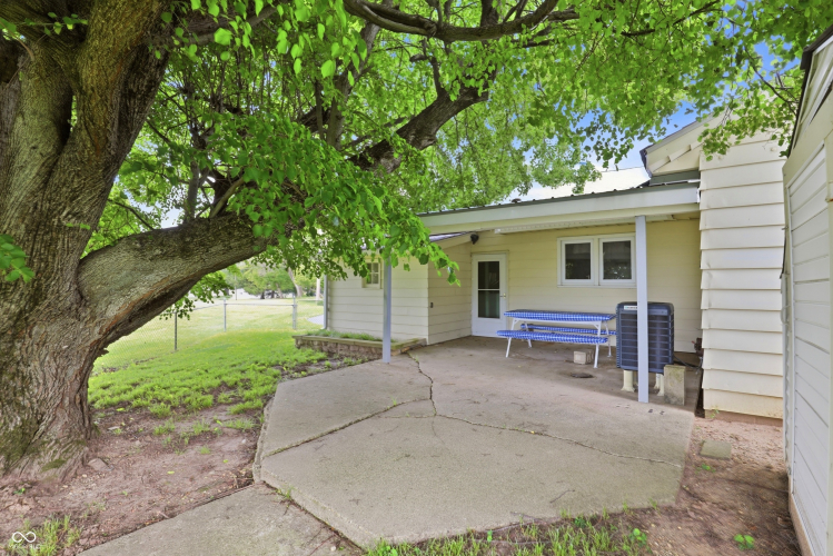 Listing Image 24