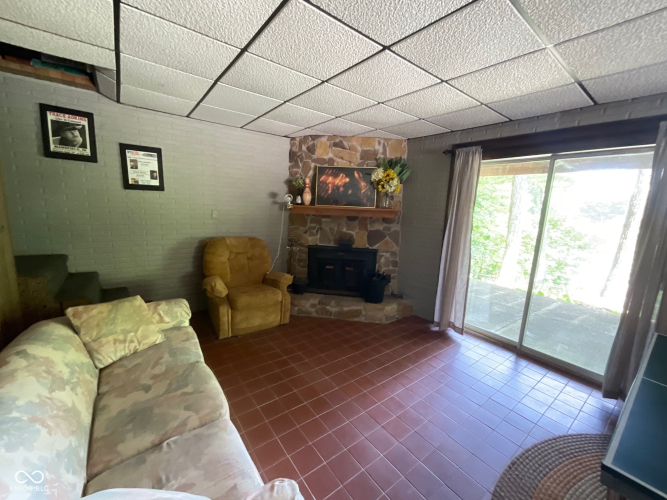 Listing Image 48
