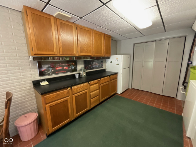Listing Image 52