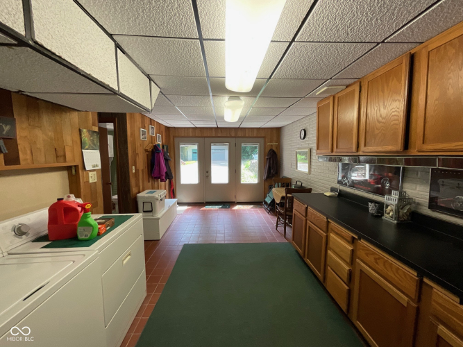 Listing Image 54