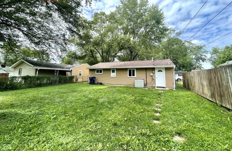 Listing Image 21