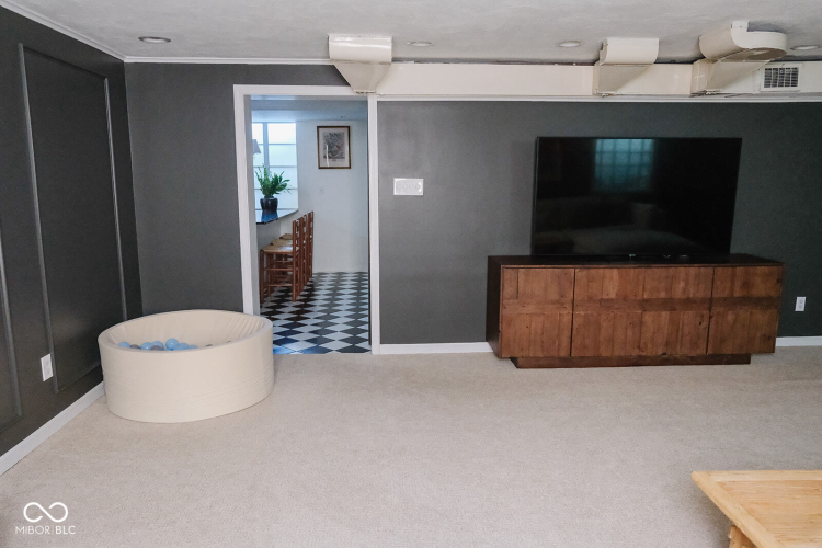 Listing Image 42
