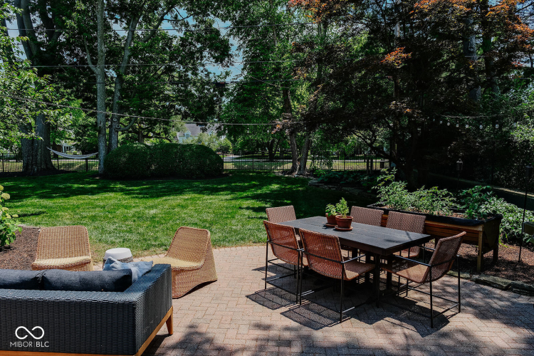 Listing Image 55