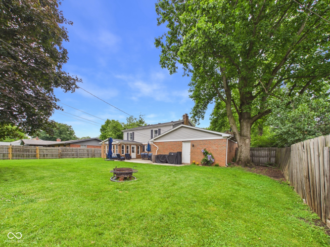 Listing Image 5