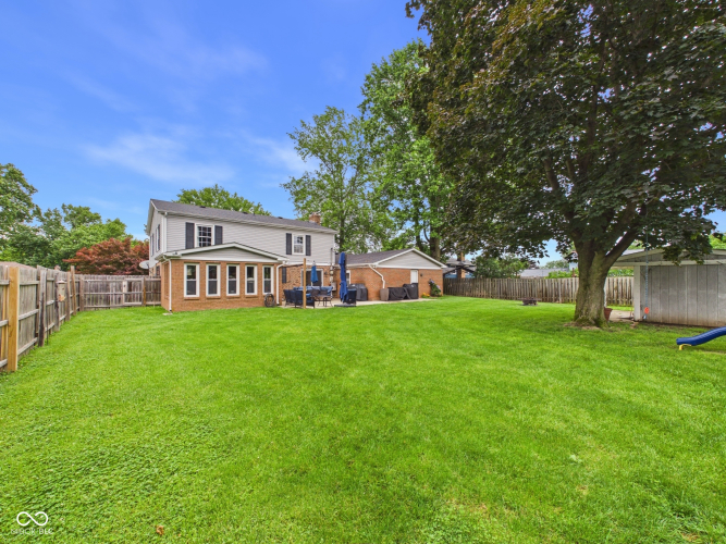 Listing Image 6