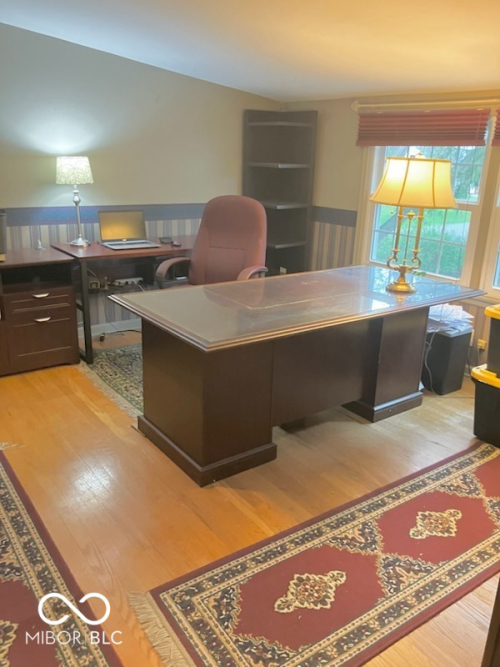 Listing Image 20