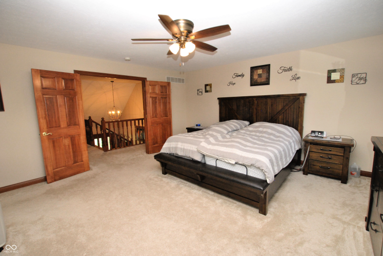 Listing Image 53