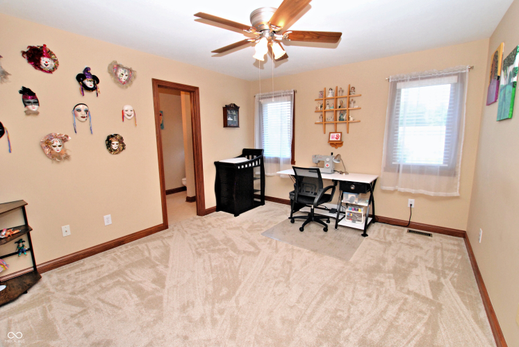 Listing Image 59