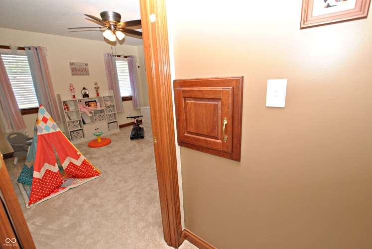 Listing Image 63