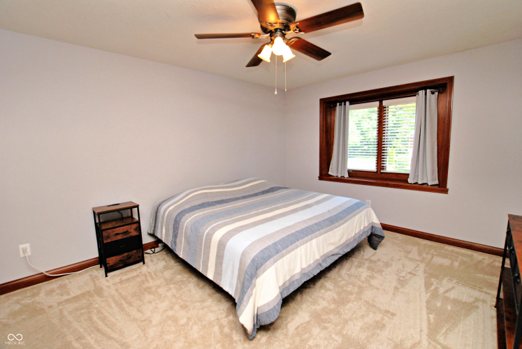 Listing Image 70