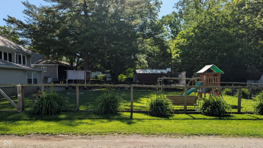Listing Image 18