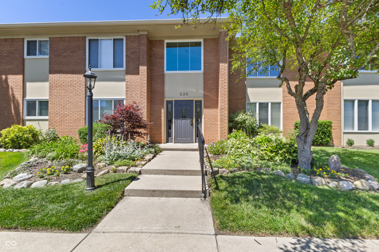530 Hunters Carmel, IN 46032