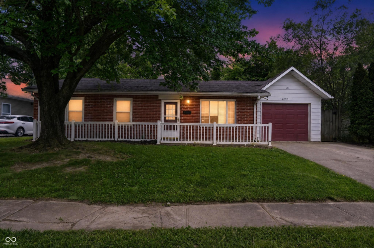 Listing Image 3