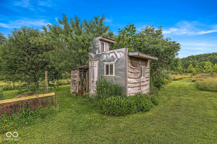 Listing Image 31