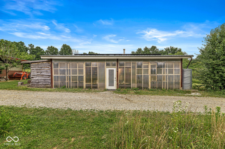 Listing Image 32