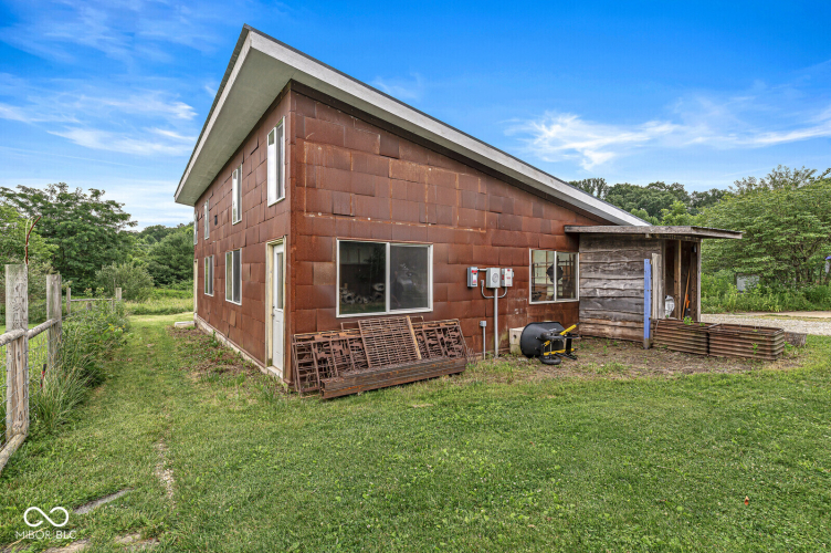 Listing Image 33