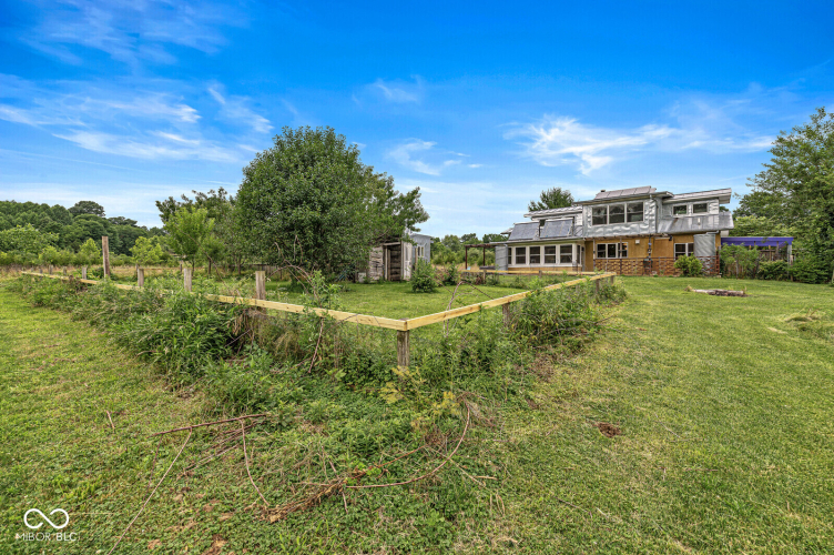 Listing Image 52