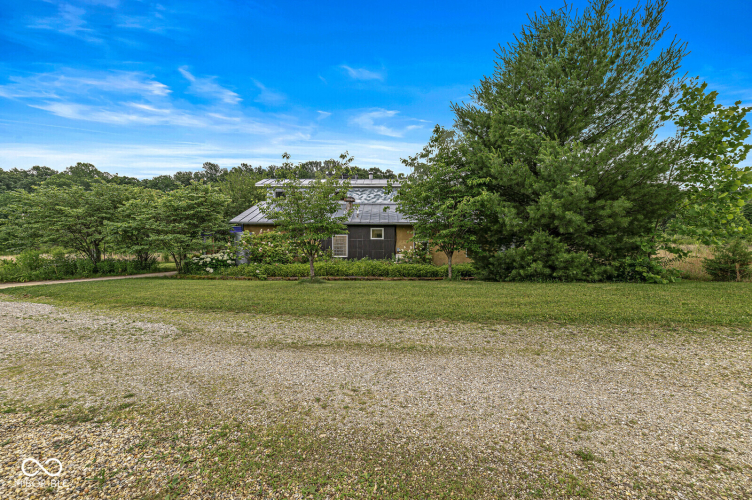 Listing Image 59