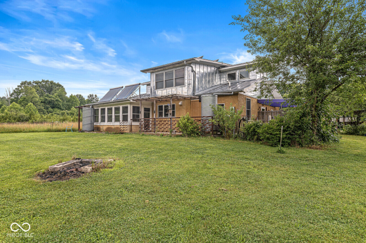 Listing Image 64