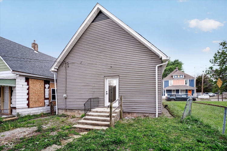 Listing Image 20