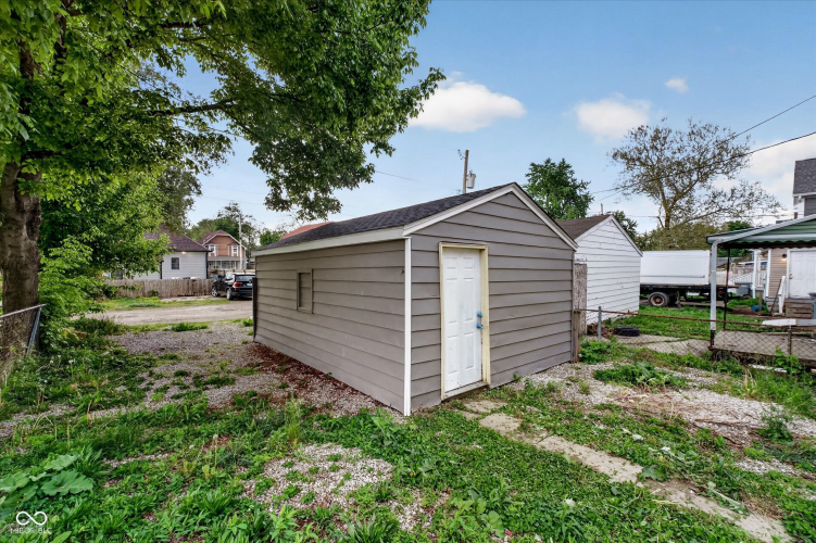 Listing Image 23