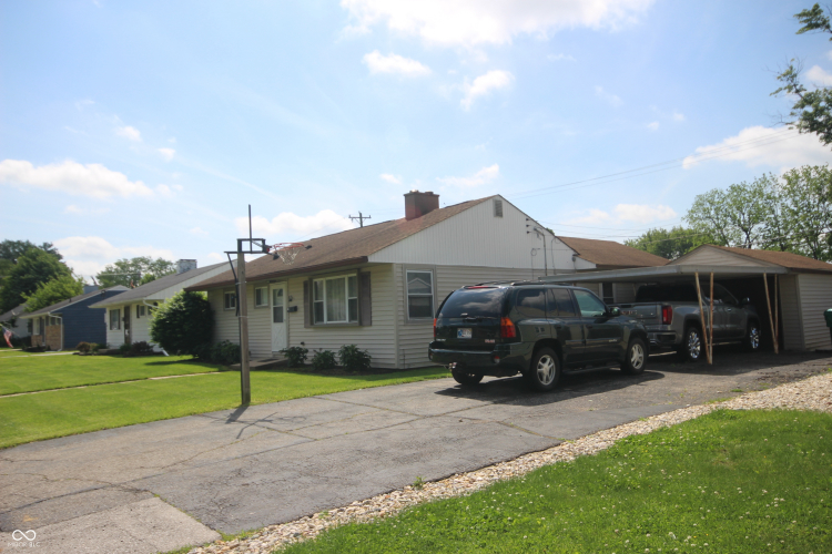 Listing Image 16