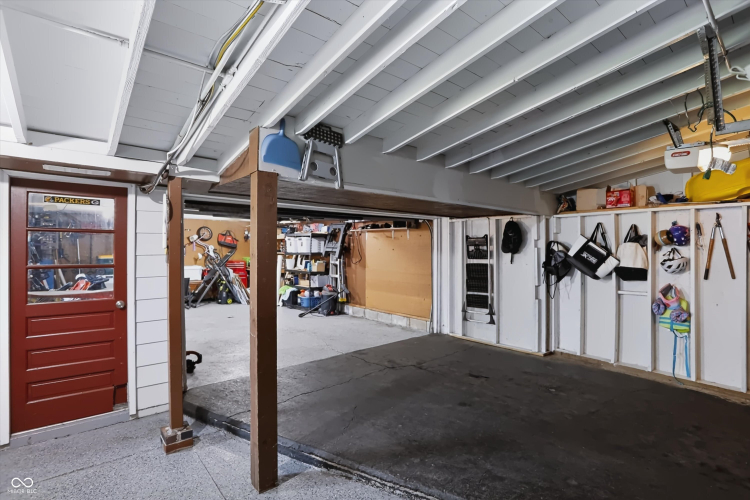 Listing Image 48