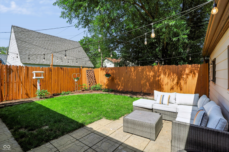 Listing Image 58