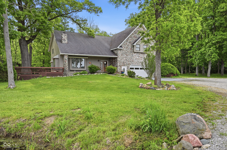 Listing Image 4