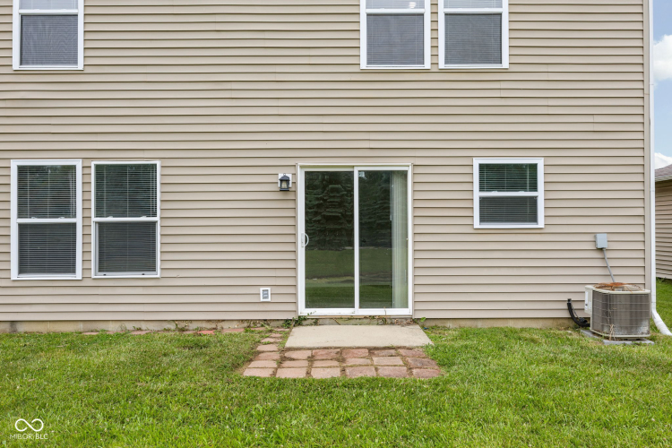 Listing Image 33