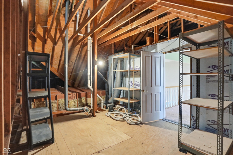Listing Image 23