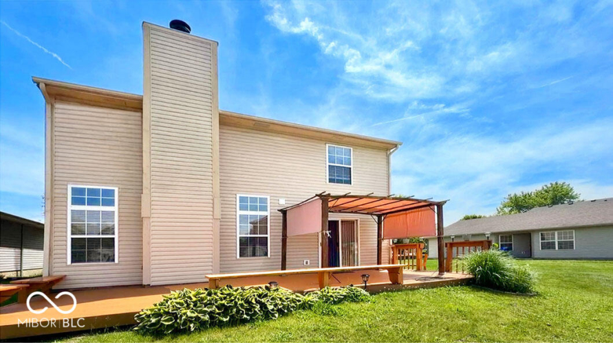 Listing Image 12