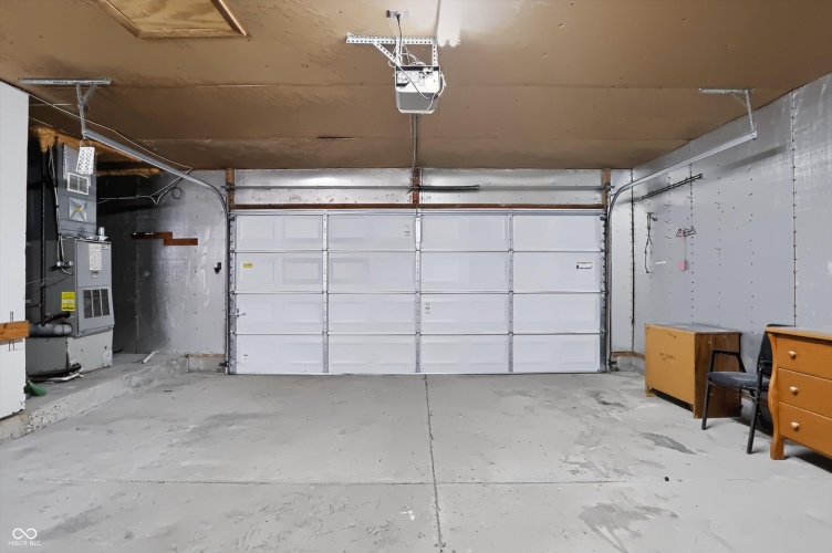 Listing Image 40