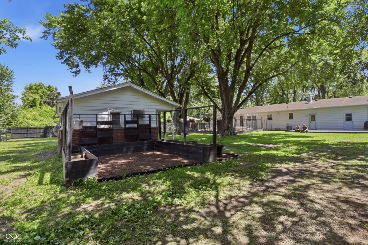 Listing Image 32