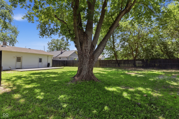 Listing Image 34