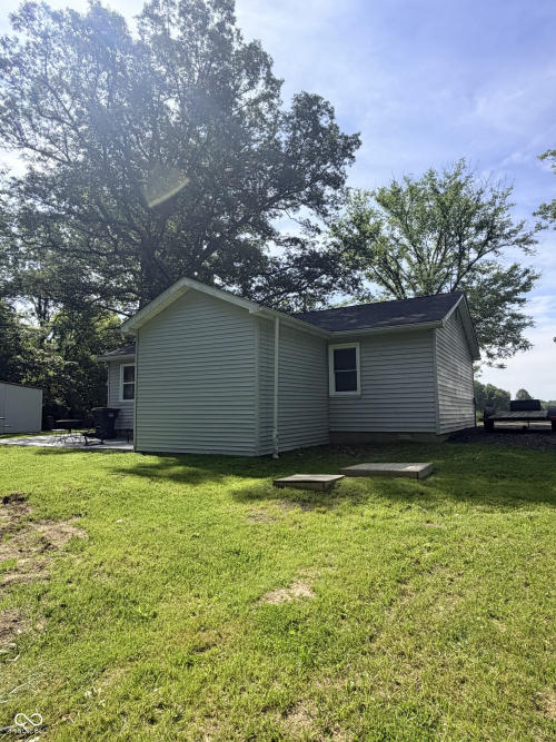 Listing Image 11