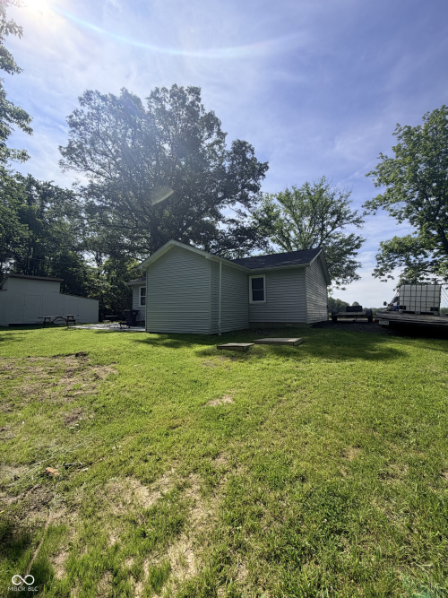 Listing Image 14