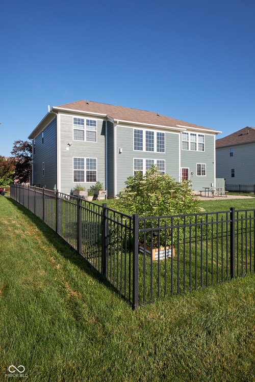 Listing Image 57
