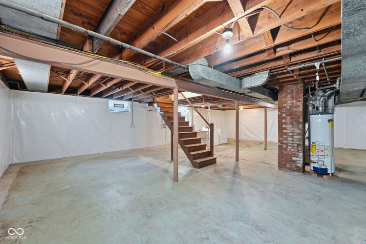 Listing Image 30