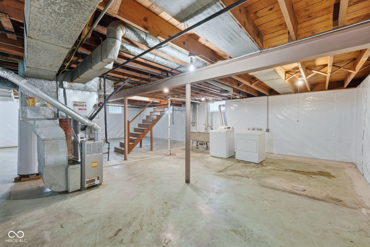 Listing Image 31