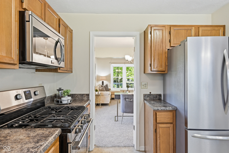 Listing Image 21