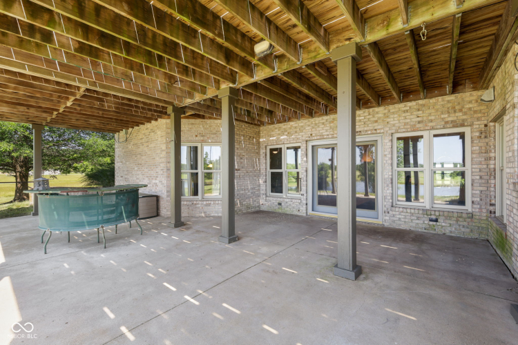 Listing Image 46