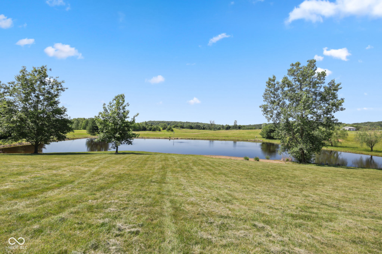Listing Image 53