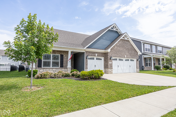 Listing Image 44