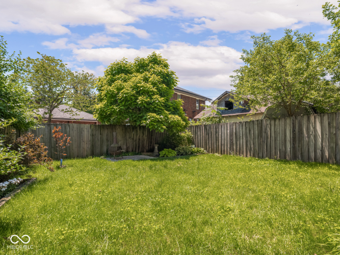 Listing Image 40